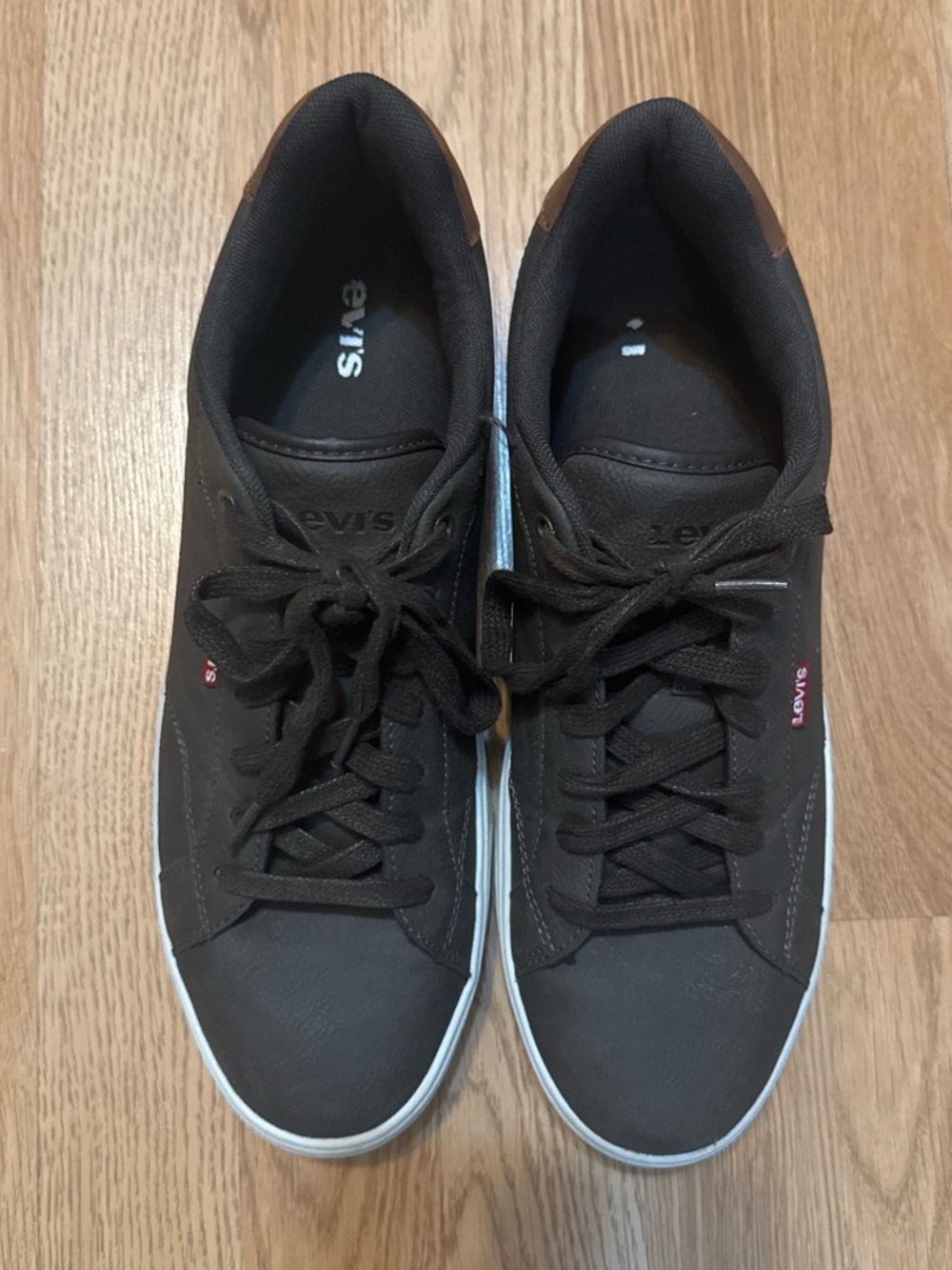 Levi's Men's Dark Brown Low-Top Lace-Up Sneakers